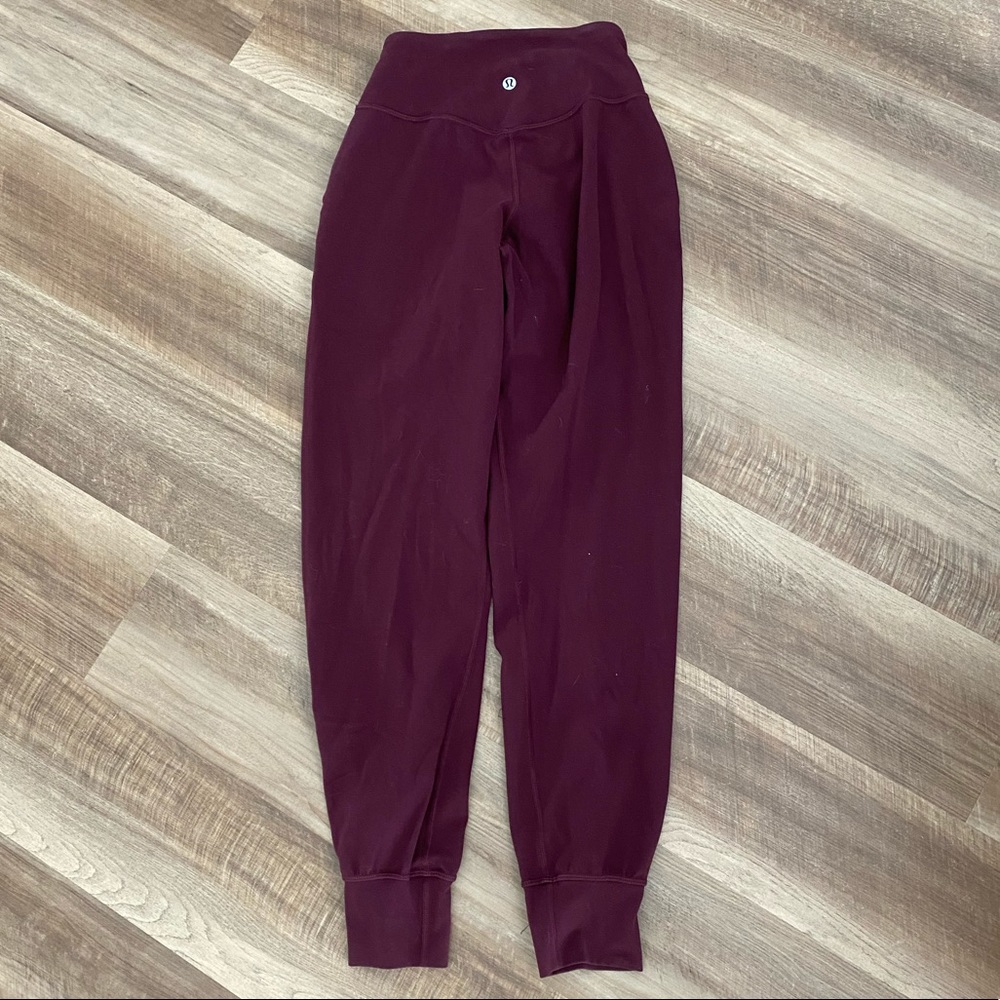 Lululemon Align Joggers 28” - Picture 4 of 7